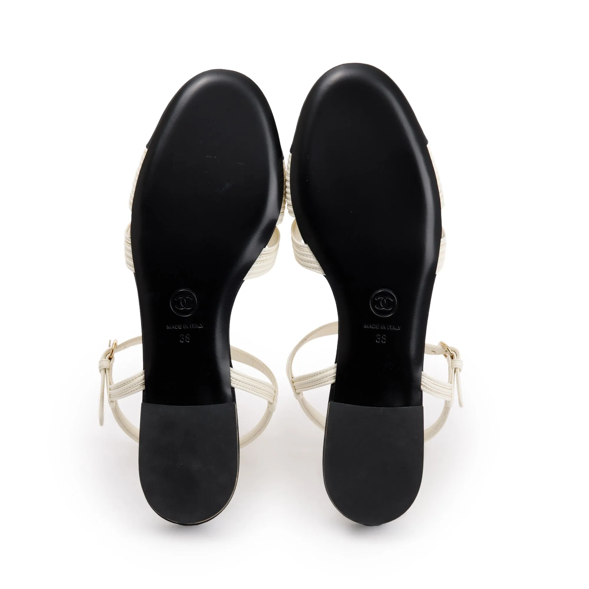 Chanel 2023 White/Black Lambskin Interlocking CC Logo Slingback Flats, Size 38 w/ Box