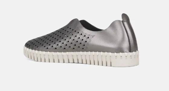 Ilse Jacobsen Tulips Flats - GUN METAL