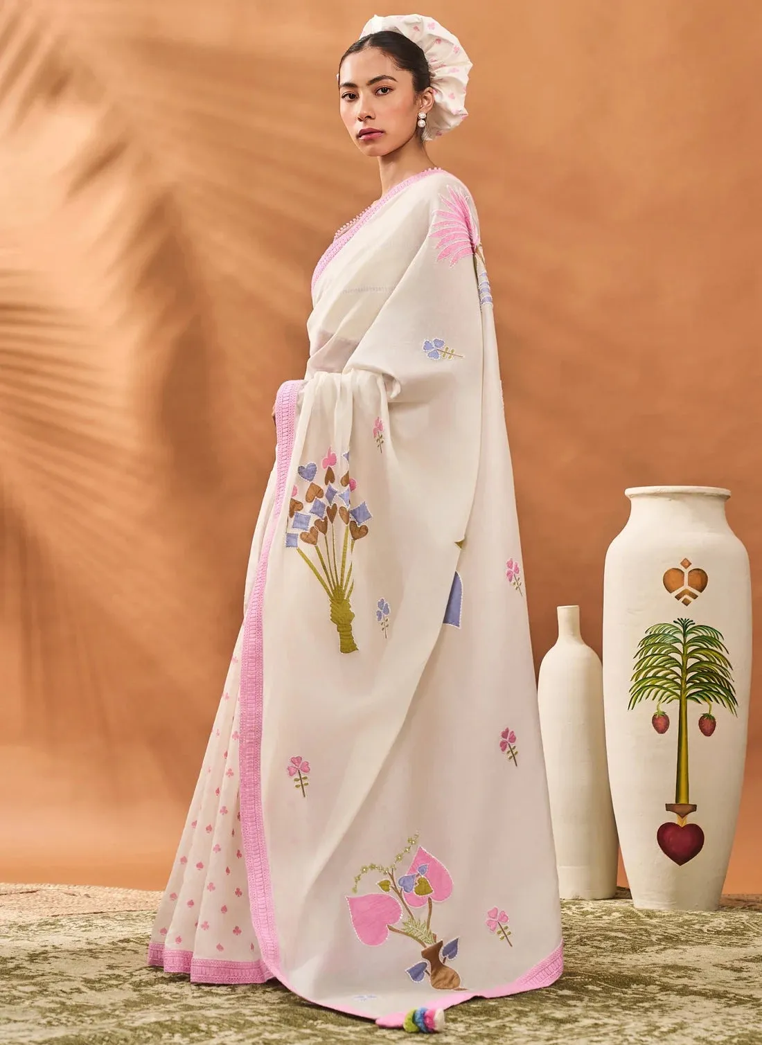 Ivory Floral Frame Sari Set
