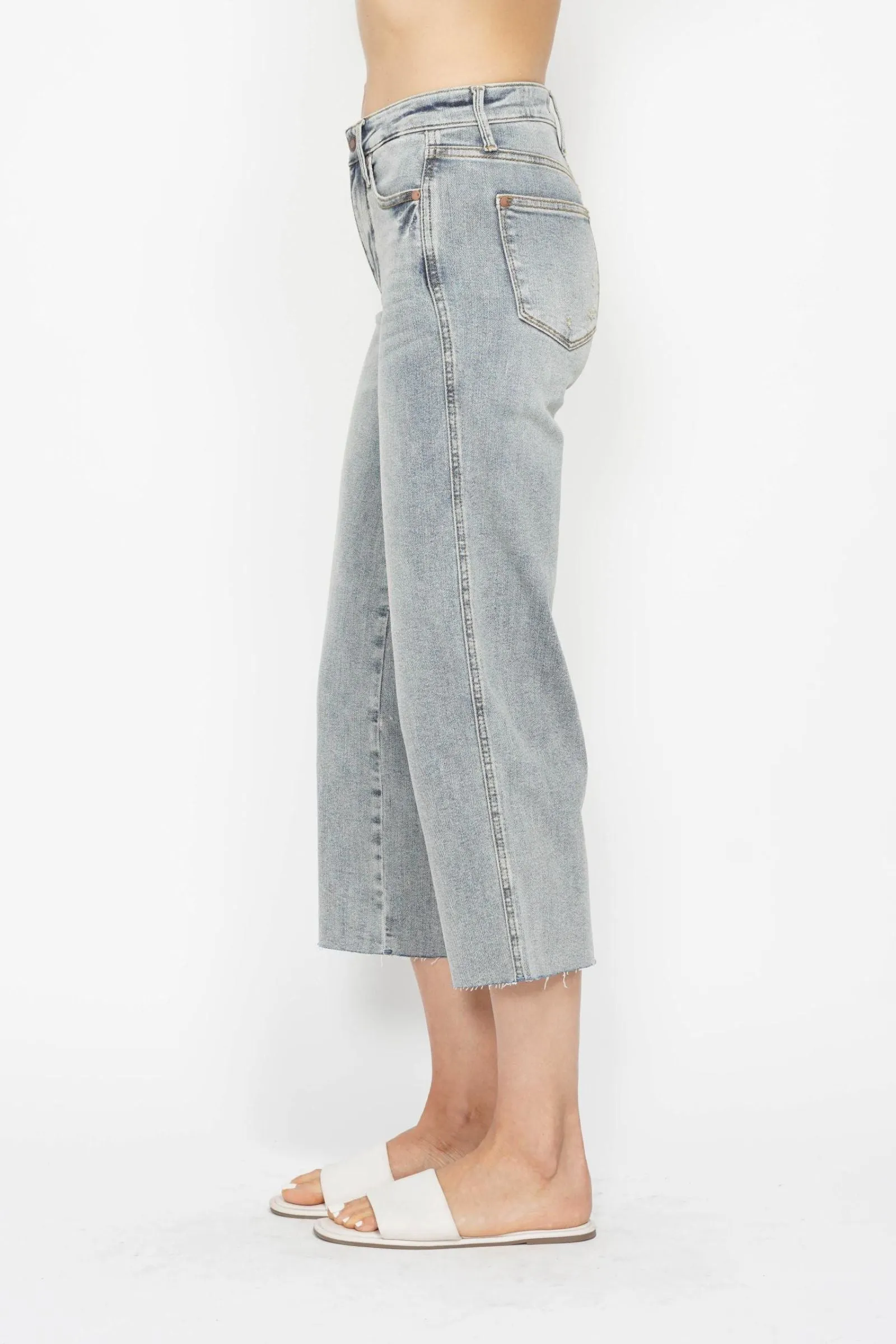 Judy Blue - Tummy Control Wide Leg Crop