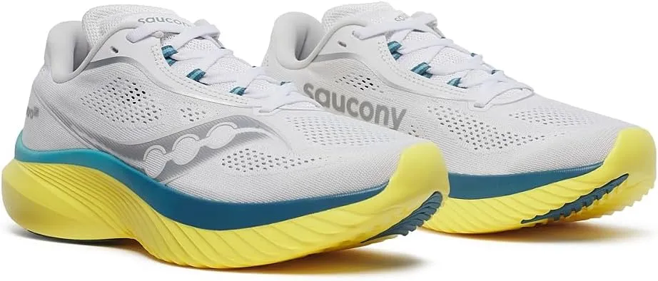 Saucony Women's Kinvara 15 Sneaker