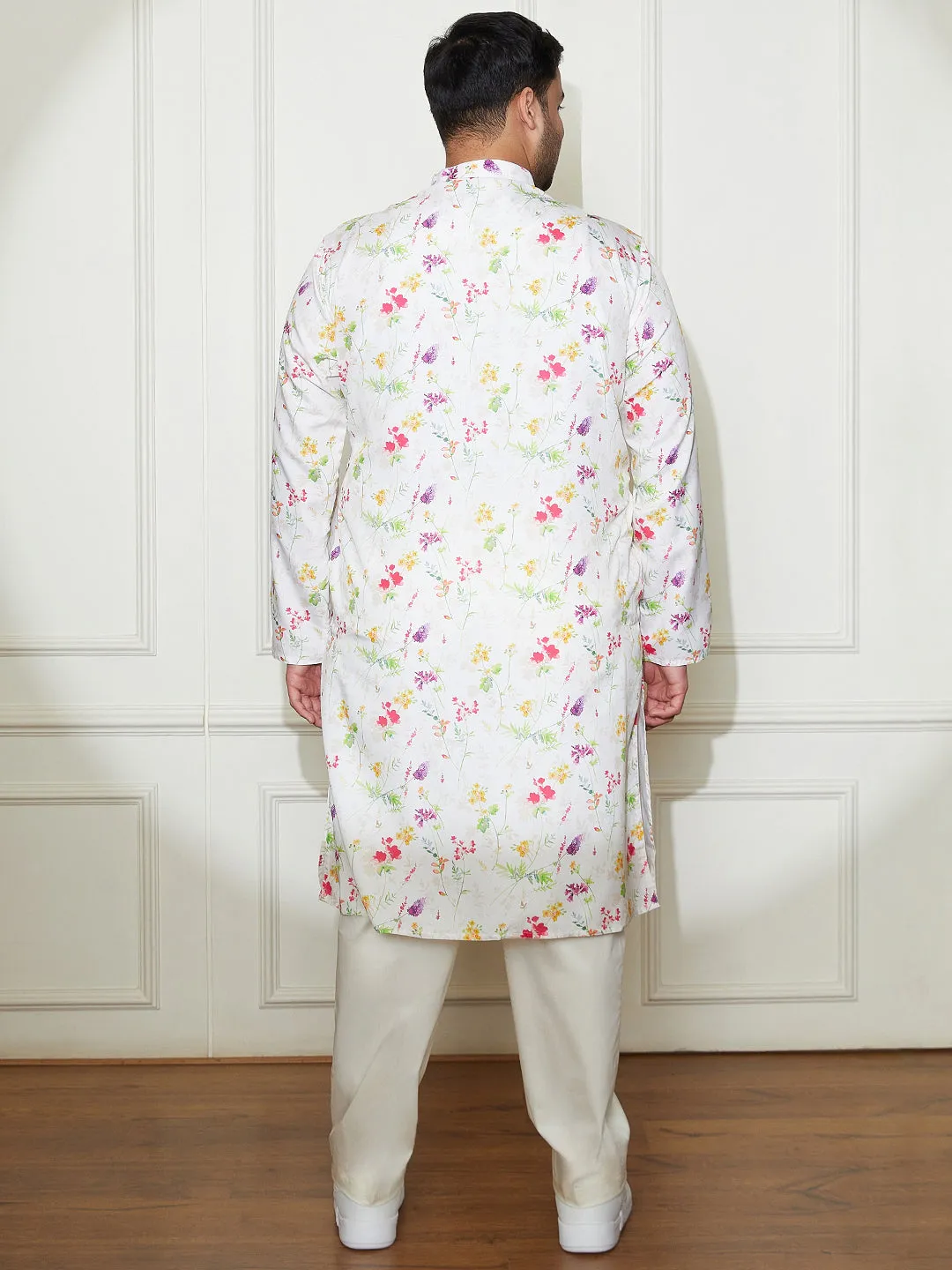 Vastramay Plus Men's Cream Cotton Blend Kurta And Pyjama Set